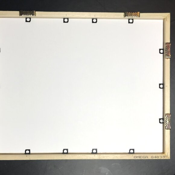 Vibrant Green Glossy Colorful Frame - Ready to Use - 8x10 - w/Hardware - New - Picture 11 of 13